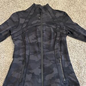 Lululemon Black Camo Define Jacket Size 8